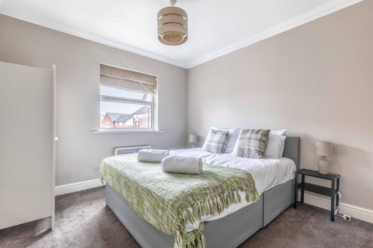 Cosy Central Windsor Apartment & Free Parking! Luaran gambar